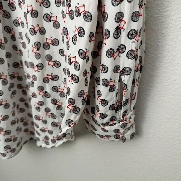 JANE & DELANCEY x ANTHROPOLOGIE | Lightweight Bicycle Button Blouse | Large - Picture 6 of 9